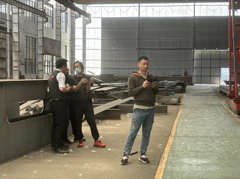 cfcccd92-f2d8-4131-bd13-e0df43bd0d98 cfcccd92-f2d8-4131-bd13-e0df43bd0d98